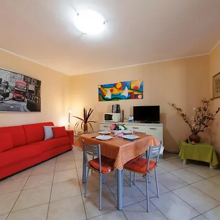 Comi Apartment