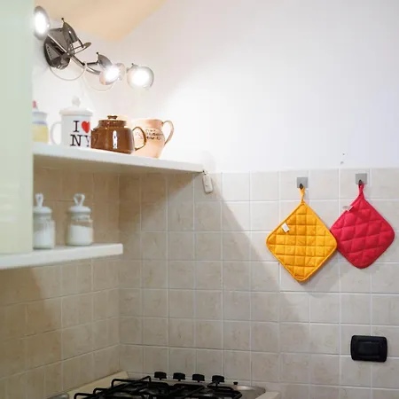 Comi Apartment *